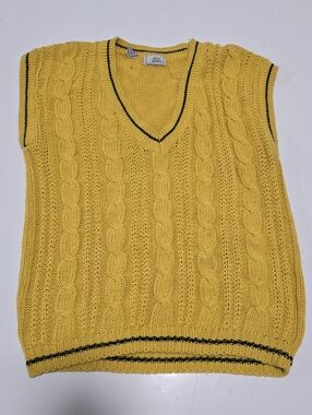 Yellow Cable Knit Sleeveless Sweater Vest with Contrast Trim